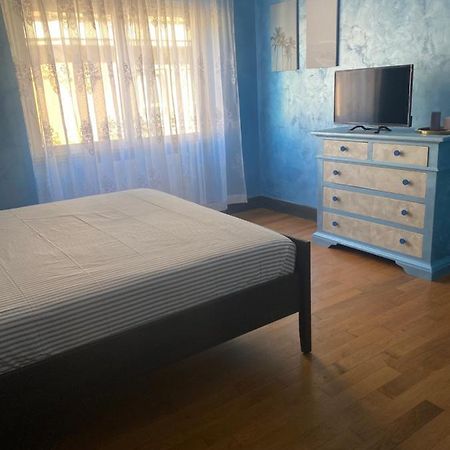 C&E Suites Roma Ostie Extérieur photo